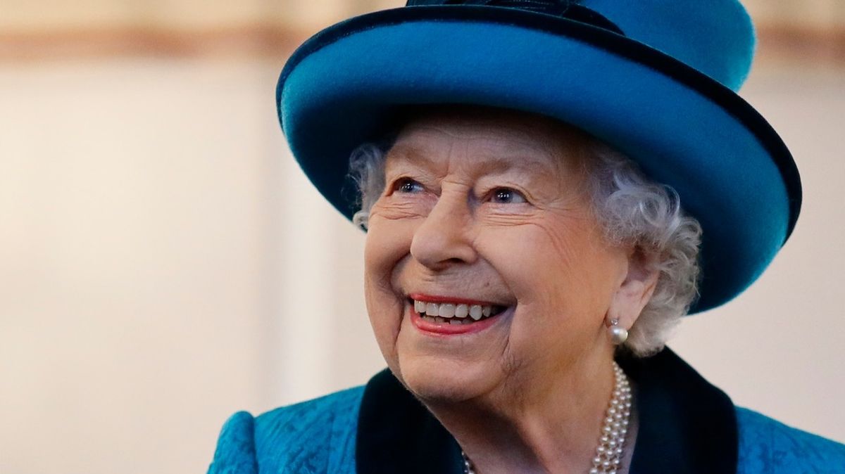 Alžběta II. zřejmě trpěla obsedantně kompulzivní poruchou